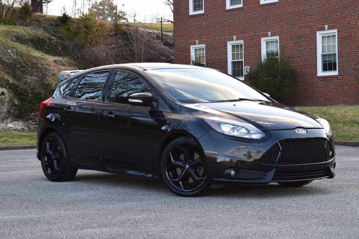 FORD FOCUS 2013 1FADP3L98DL383947 image