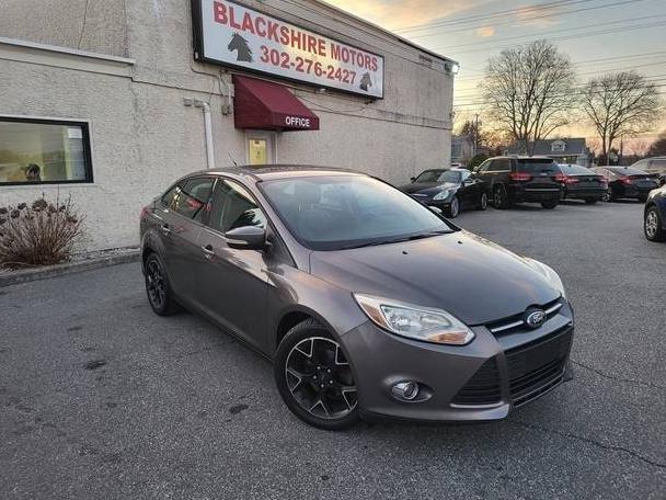 FORD FOCUS 2013 1FADP3F2XDL180671 image