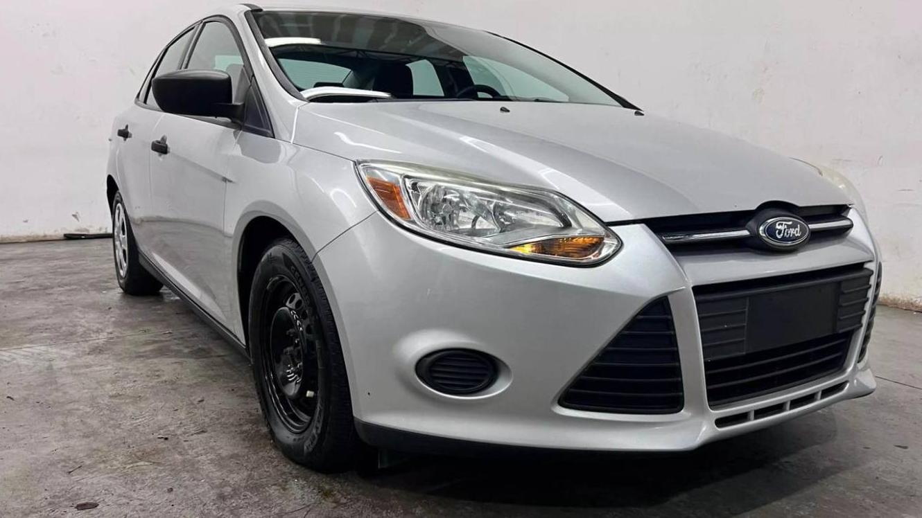 FORD FOCUS 2013 1FADP3E22DL368487 image