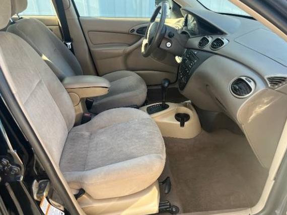 FORD FOCUS 2000 1FAHP36P4YW356275 image FORD FOCUS 2000 1FAHP36P4YW356275 image