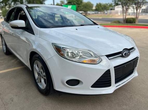 FORD FOCUS 2014 1FADP3F23EL430172 image