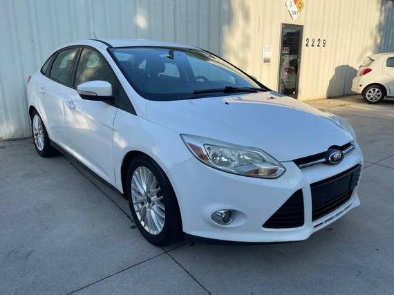 FORD FOCUS 2014 1FADP3F28EL218058 image