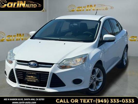 FORD FOCUS 2014 1FADP3F26EL382053 image