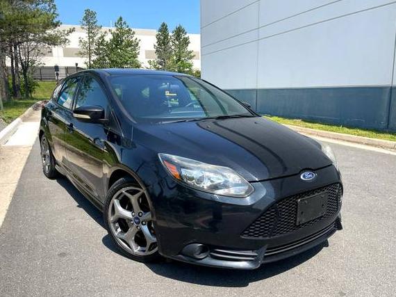 FORD FOCUS 2014 1FADP3L90EL251170 image