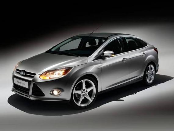 FORD FOCUS 2014 1FADP3F26EL354396 image