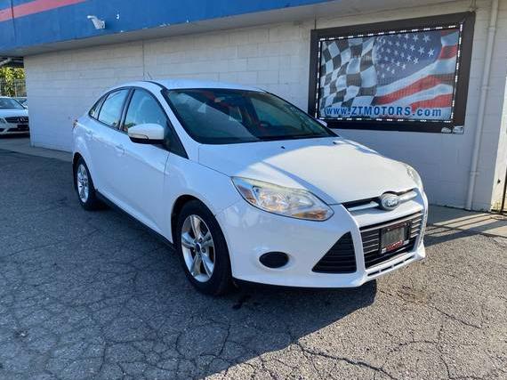 FORD FOCUS 2014 1FADP3F29EL337074 image