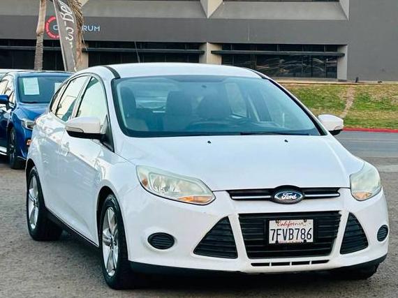 FORD FOCUS 2014 1FADP3K23EL391346 image