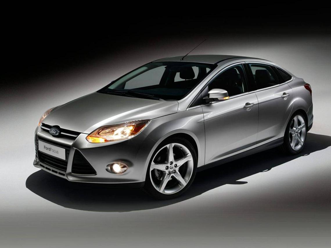 FORD FOCUS 2014 1FADP3F28EL275926 image