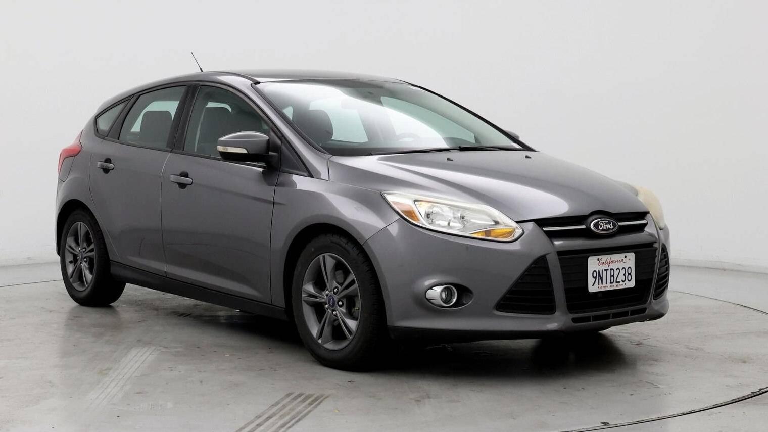 FORD FOCUS 2014 1FADP3K26EL218484 image