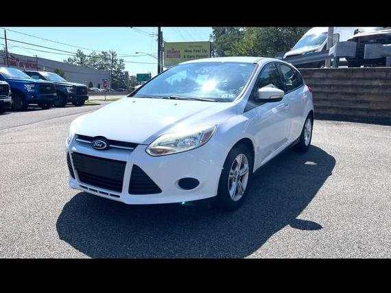 FORD FOCUS 2014 1FADP3K28EL400056 image