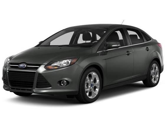 FORD FOCUS 2014 1FADP3F22EL310220 image