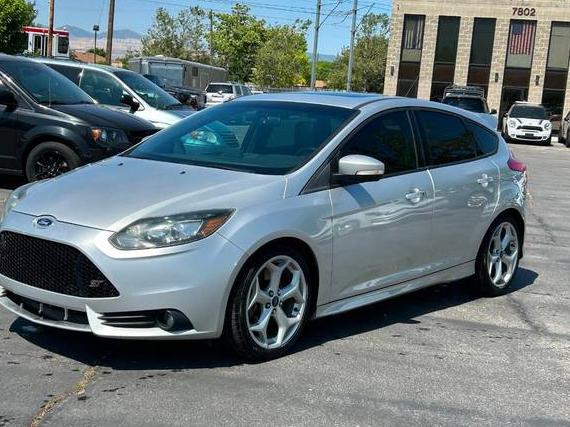 FORD FOCUS 2014 1FADP3L94EL432689 image