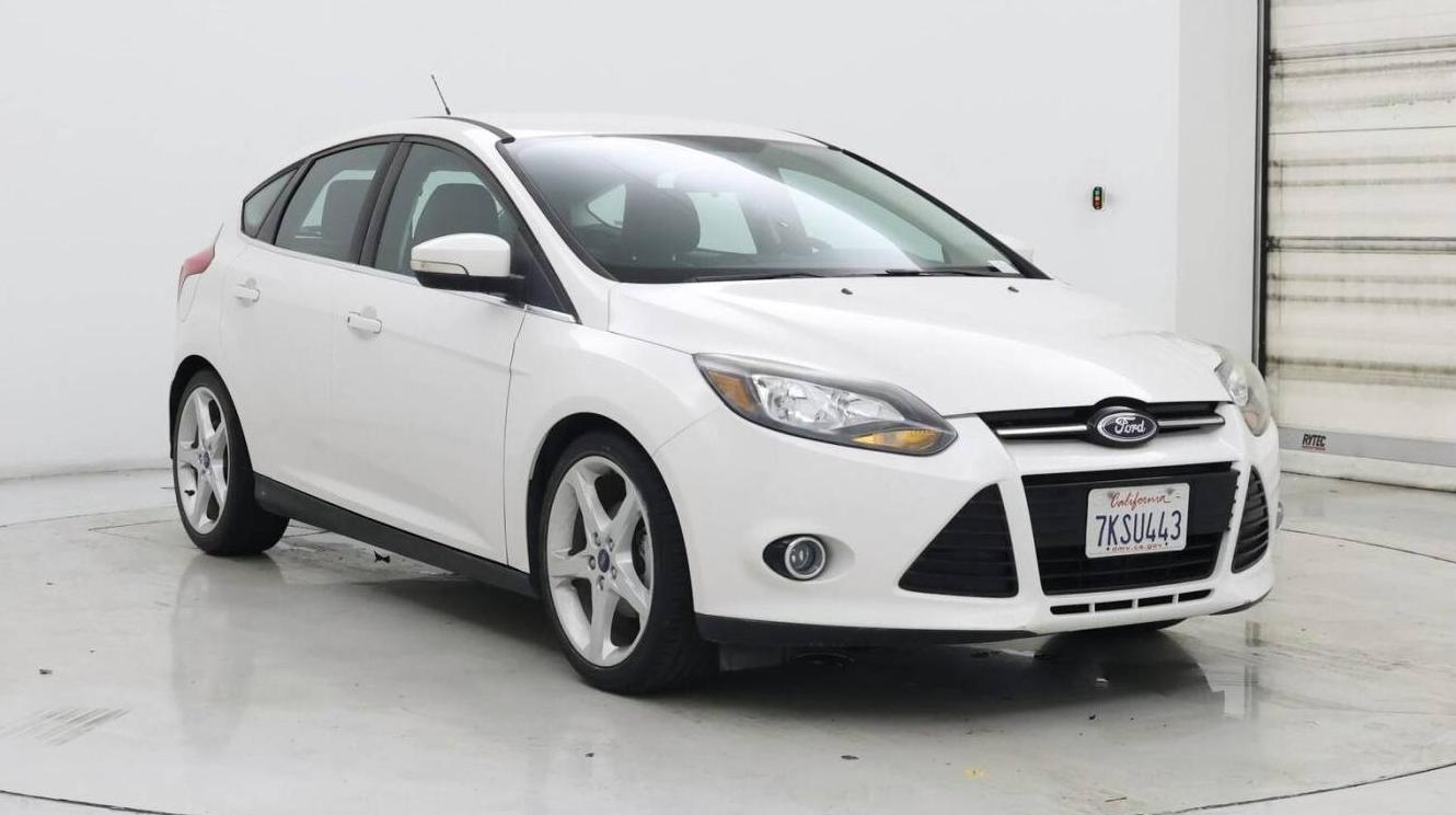 FORD FOCUS 2014 1FADP3N25EL118646 image