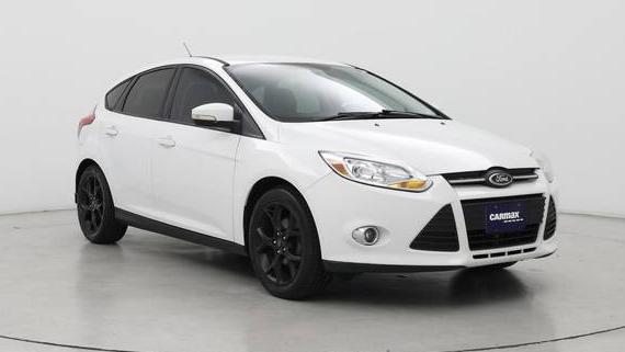 FORD FOCUS 2014 1FADP3K24EL271345 image
