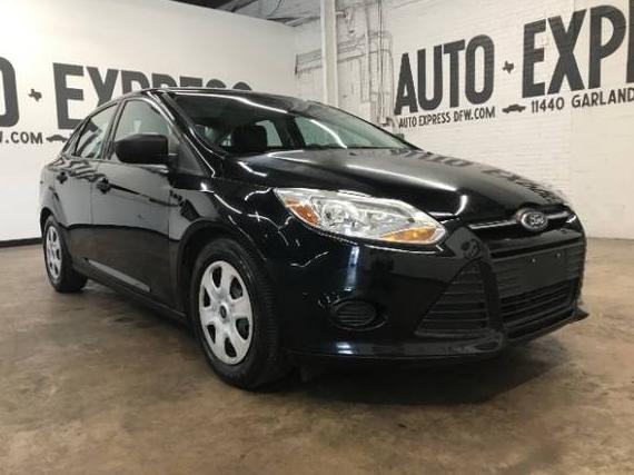 FORD FOCUS 2014 1FADP3E23EL218521 image