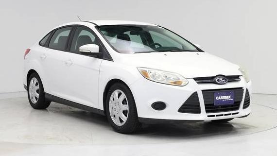 FORD FOCUS 2014 1FADP3F26EL196058 image