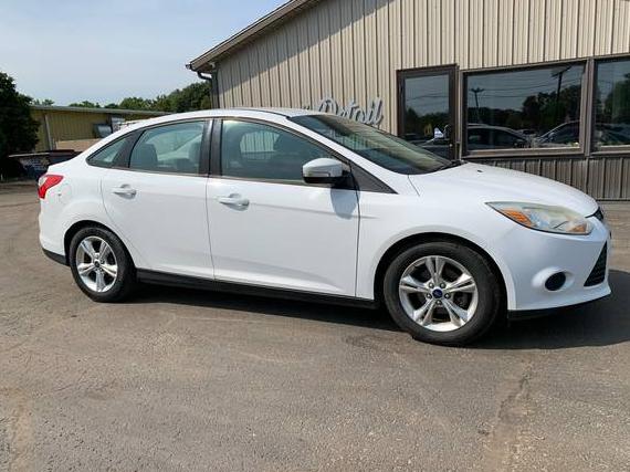 FORD FOCUS 2014 1FADP3F2XEL278116 image