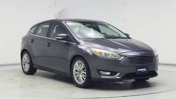 FORD FOCUS 2015 1FADP3N20FL273364 image