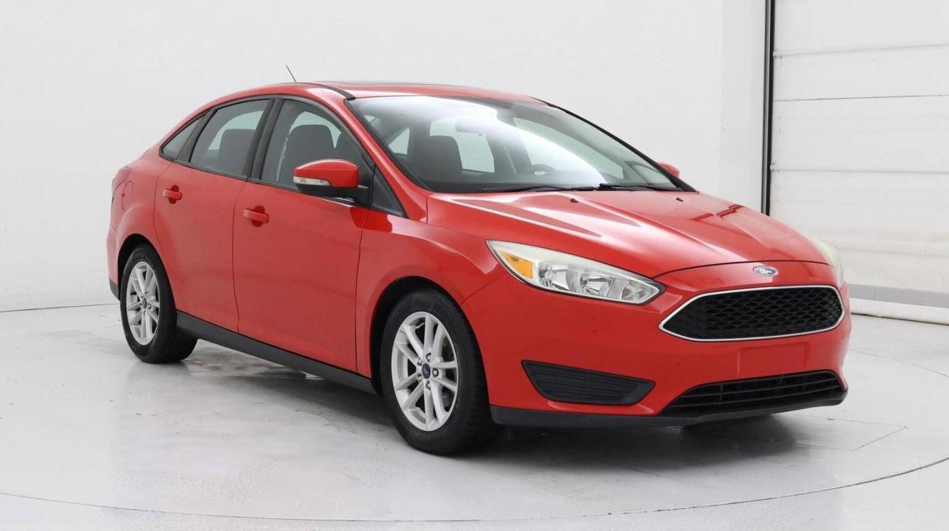 FORD FOCUS 2015 1FADP3F2XFL262760 image