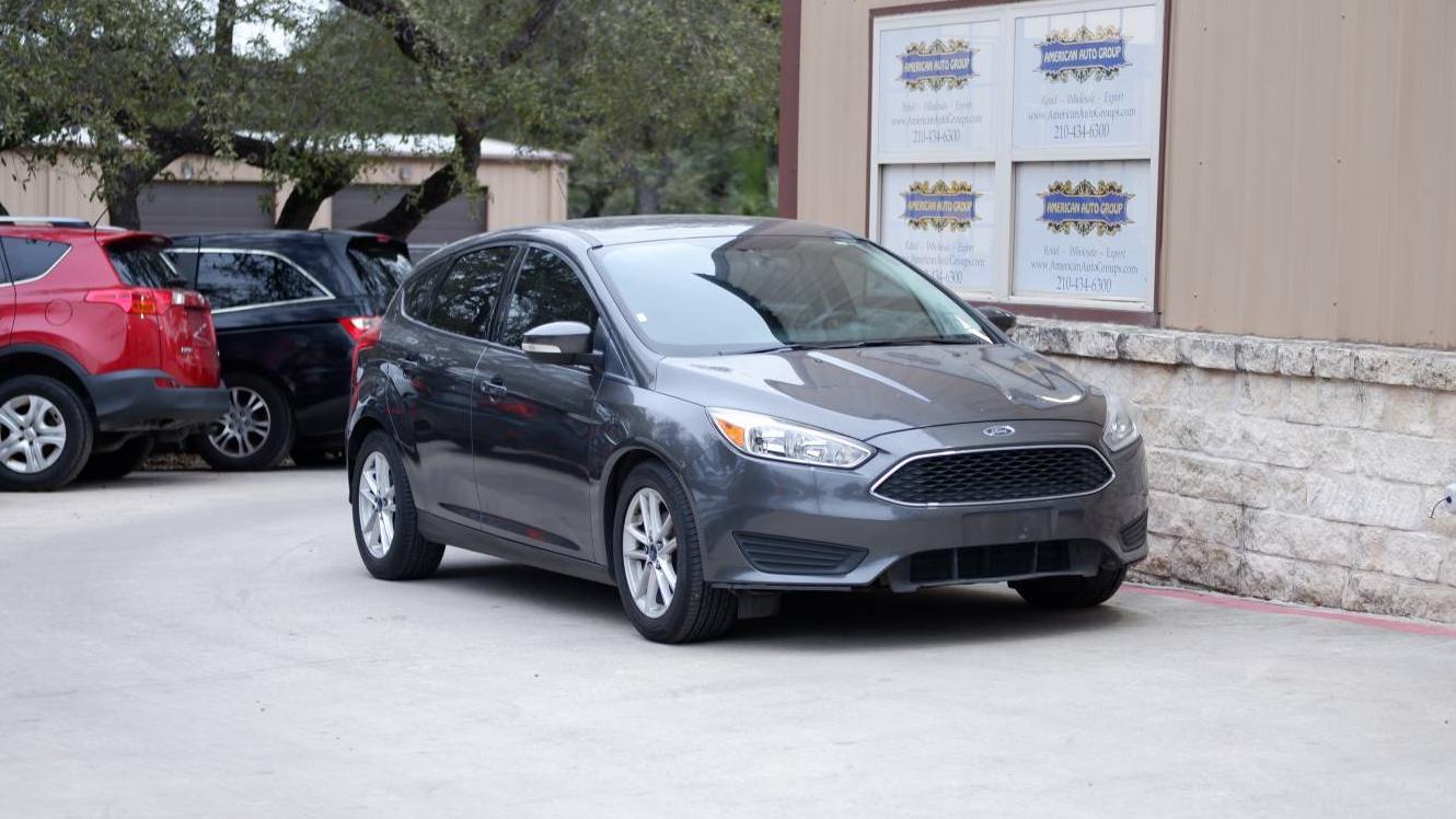 FORD FOCUS 2015 1FADP3K29FL330052 image