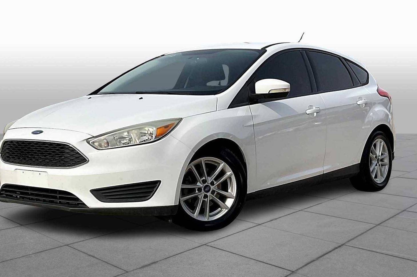 FORD FOCUS 2015 1FADP3K28FL207763 image