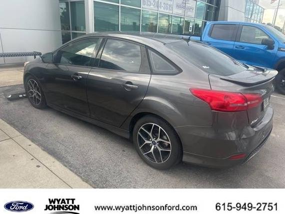 FORD FOCUS 2015 1FADP3F23FL286236 image