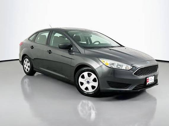 FORD FOCUS 2015 1FADP3E22FL348355 image FORD FOCUS 2015 1FADP3E22FL348355 image