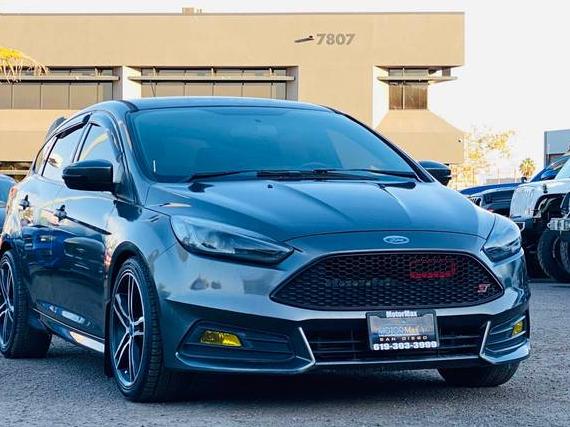 FORD FOCUS 2015 1FADP3L90FL380642 image
