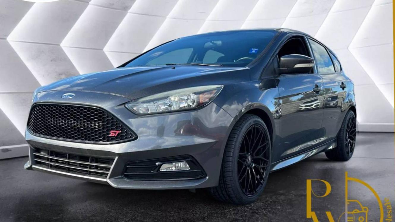 FORD FOCUS 2015 1FADP3L95FL230302 image