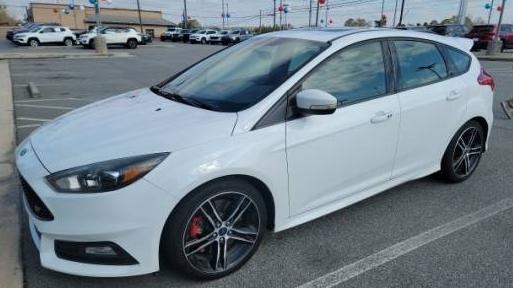 FORD FOCUS 2015 1FADP3L94FL246801 image