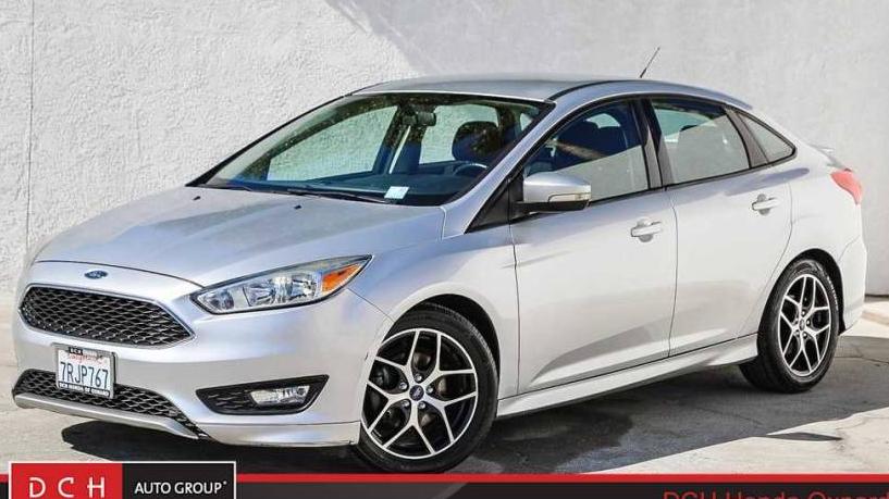 FORD FOCUS 2015 1FADP3F2XFL375169 image