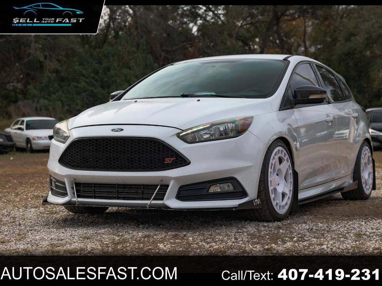 FORD FOCUS 2015 1FADP3L96FL228025 image