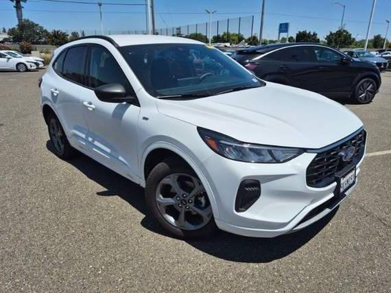 FORD ESCAPE 2023 1FMCU9MN3PUA73891 image