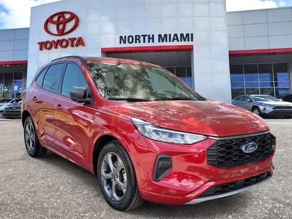FORD ESCAPE 2023 1FMCU0MNXPUA37627 image