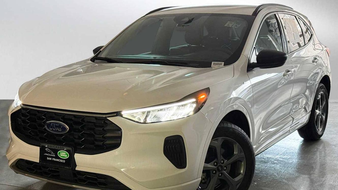 FORD ESCAPE 2023 1FMCU9MN9PUA10374 image