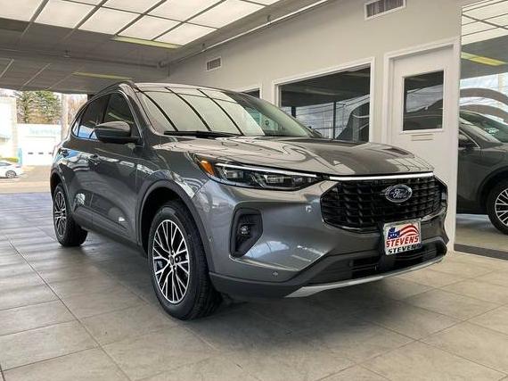 FORD ESCAPE 2023 1FMCU0E15PUB37310 image