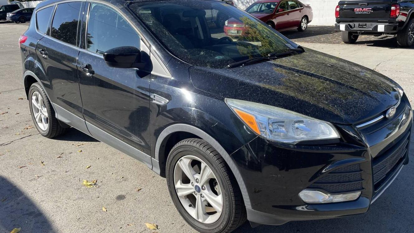 FORD ESCAPE 2016 1FMCU0GXXGUB60390 image