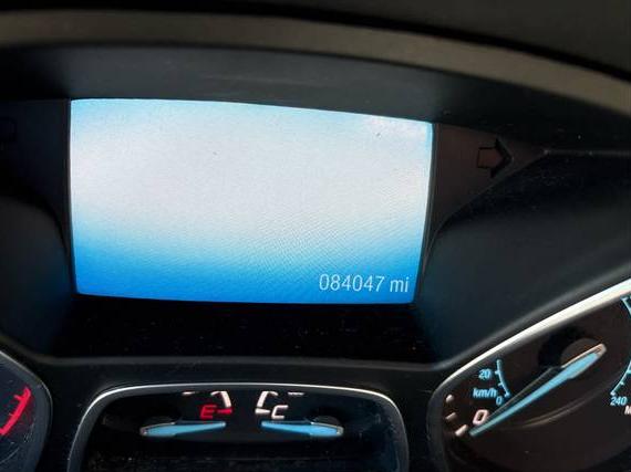 FORD ESCAPE 2016 1FMCU9G93GUA25077 image