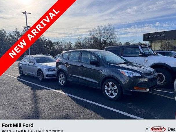 FORD ESCAPE 2016 1FMCU0F77GUC34270 image