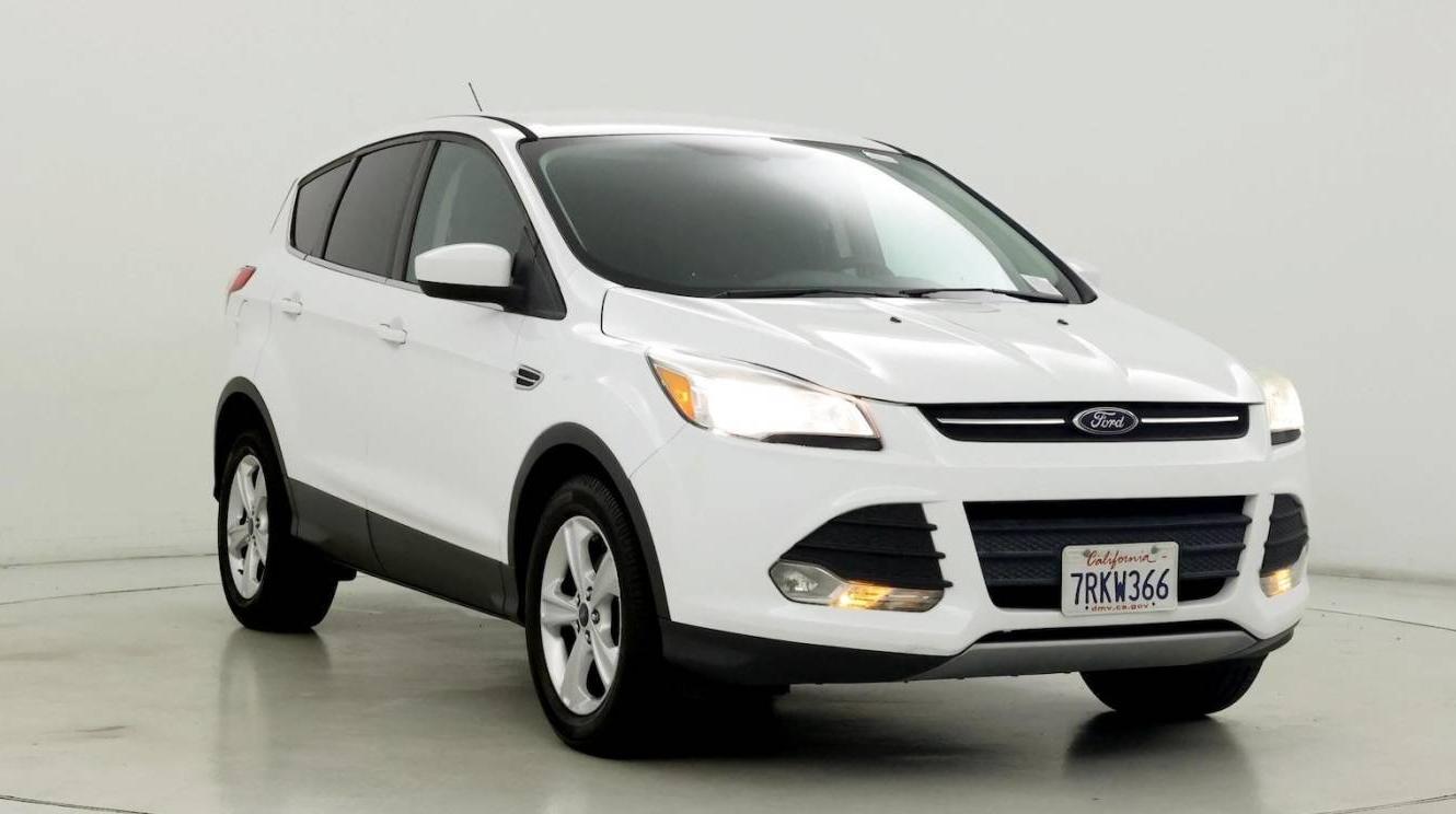 FORD ESCAPE 2016 1FMCU0GX1GUB38388 image