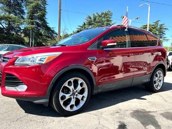 FORD ESCAPE 2016 1FMCU0J9XGUC60239 image