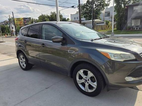 FORD ESCAPE 2016 1FMCU0G73GUC36516 image