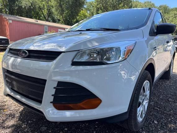 FORD ESCAPE 2016 1FMCU0F7XGUC82510 image