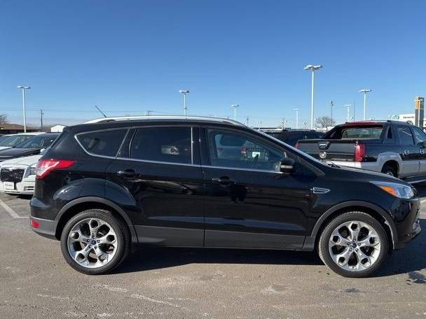 FORD ESCAPE 2016 1FMCU9J97GUC66245 image