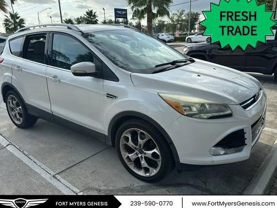 FORD ESCAPE 2016 1FMCU0J94GUA26548 image