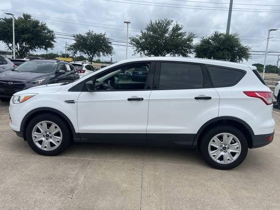 FORD ESCAPE 2016 1FMCU0F73GUB58563 image