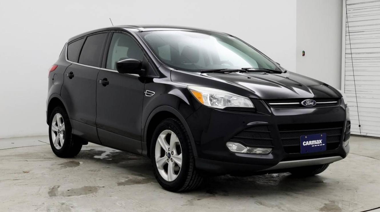 FORD ESCAPE 2016 1FMCU0GXXGUB79778 image