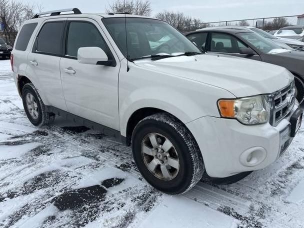 FORD ESCAPE 2009 1FMCU94G89KA58383 image