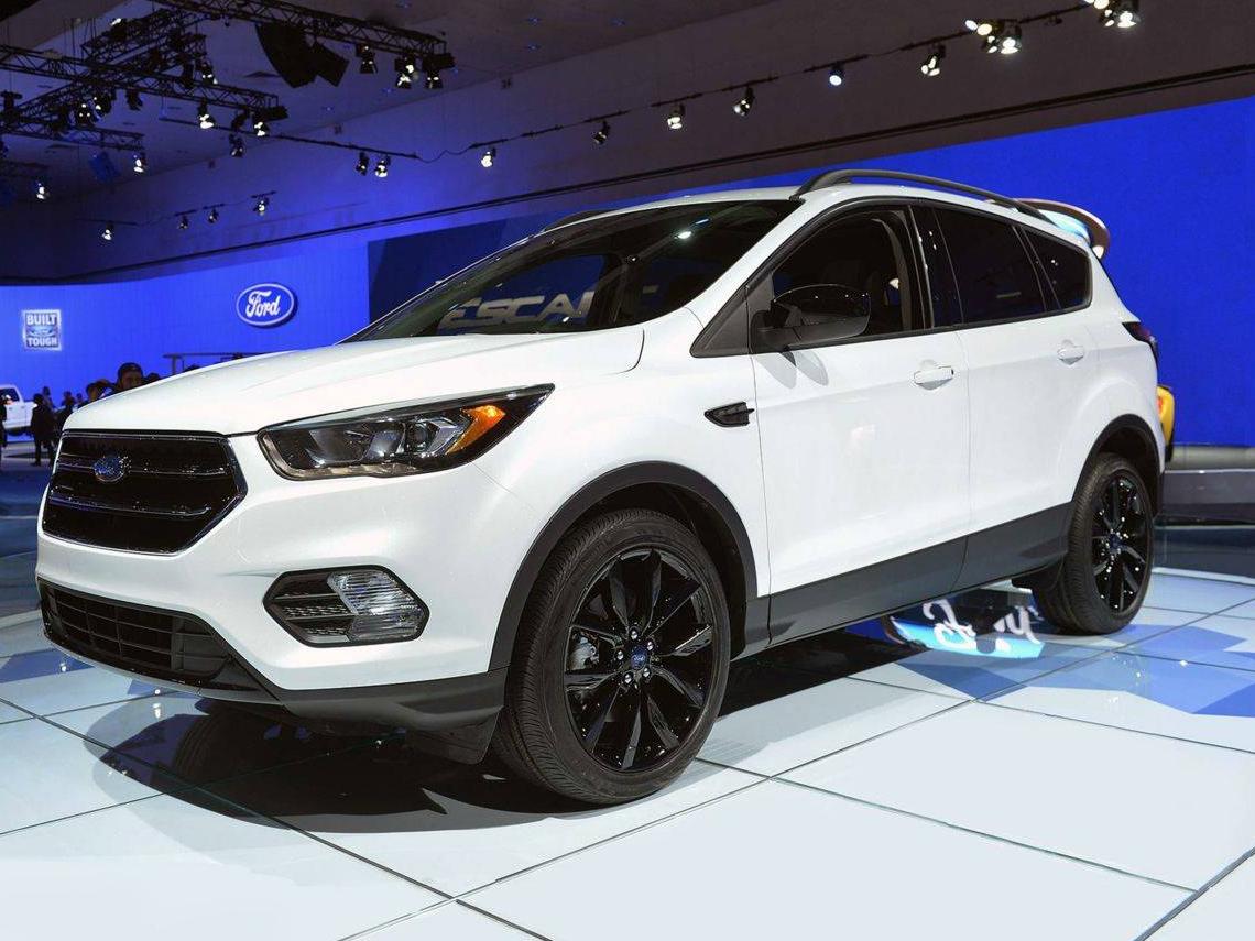 FORD ESCAPE 2019 1FMCU9GD6KUA66784 image