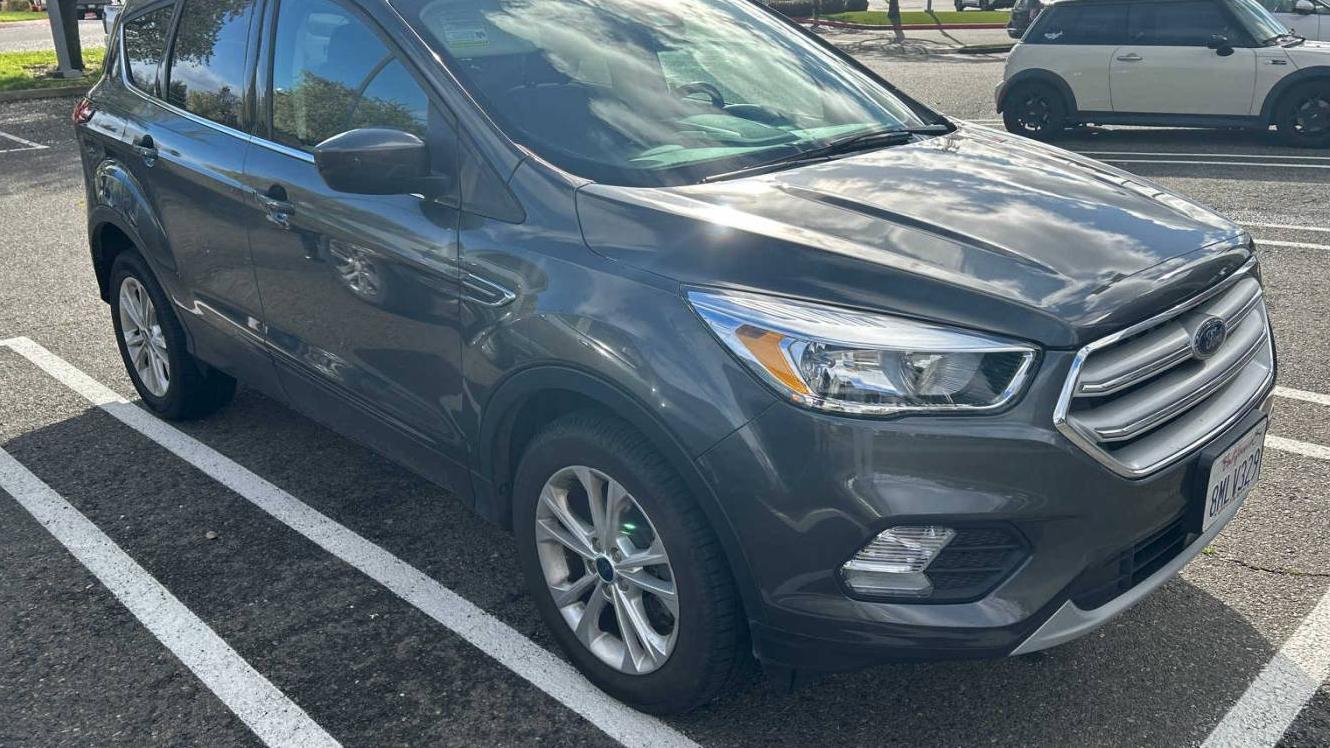 FORD ESCAPE 2019 1FMCU9GD2KUC55495 image